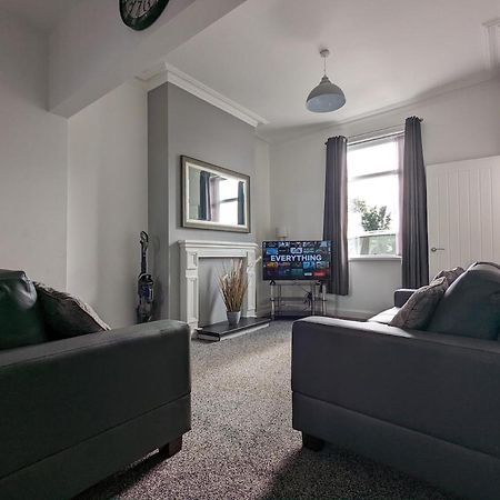 Seymour Home Free Allocated Parking Blackpool Eksteriør billede